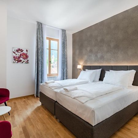 Hotel Dvorec Толмин Екстериор снимка